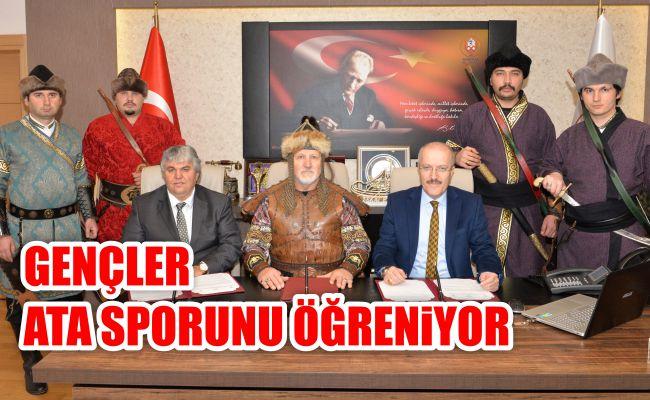 Gençler Ata Sporunu Öğreniyor